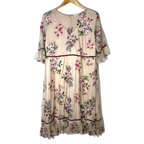 Kiyonna NWOT Women's Beige Floral Embroidered Mesh Elbow Sleeve Midi Dress Sz 2X - Picture 9 of 14